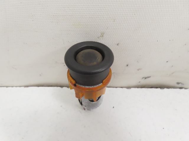 1988 BMW 325i E30 #1336 Plug, V12 Outlet Socket Cover Cigarette Lighter 61341367689