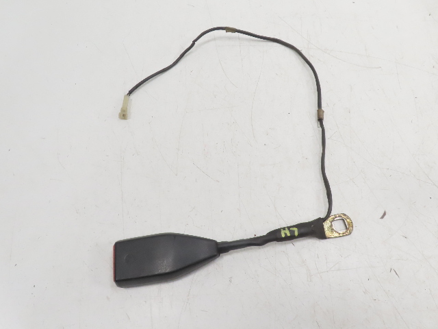 1988 BMW 325i E30 Seatbelt Clip Buckle Wiring & Plug LH Convertible 72111941407
