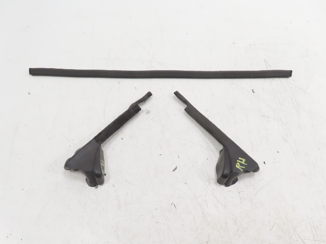 1988 BMW 325i E30 #1336 Seal Set, Convertible Top Windshield LH RH Center