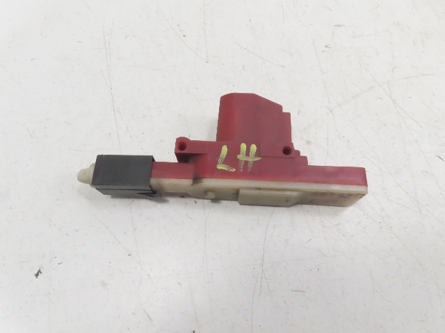 1988 BMW 325i E30 #1336 Actuator Door Locking Lock Latch Left 51261372594