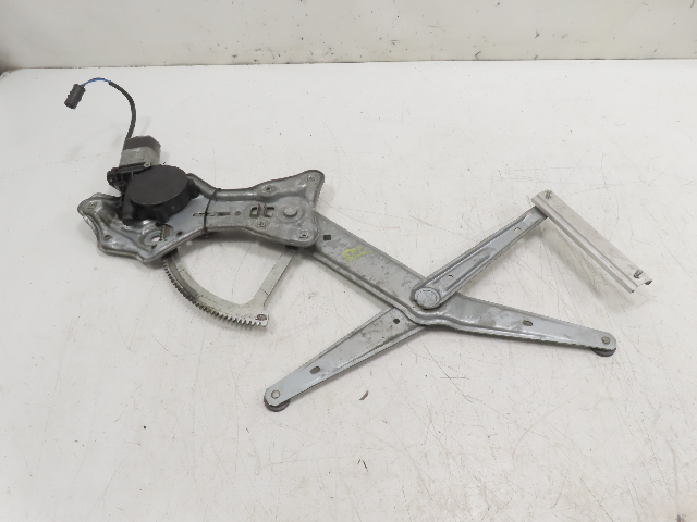 1988 BMW 325i E30 #1336 Window Motor W/ Regulator, Right 	51331935642