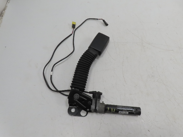 98 BMW Z3 E36 1.9L #1337 Seatbelt Tensioner Clip Buckle, Left 72118221013