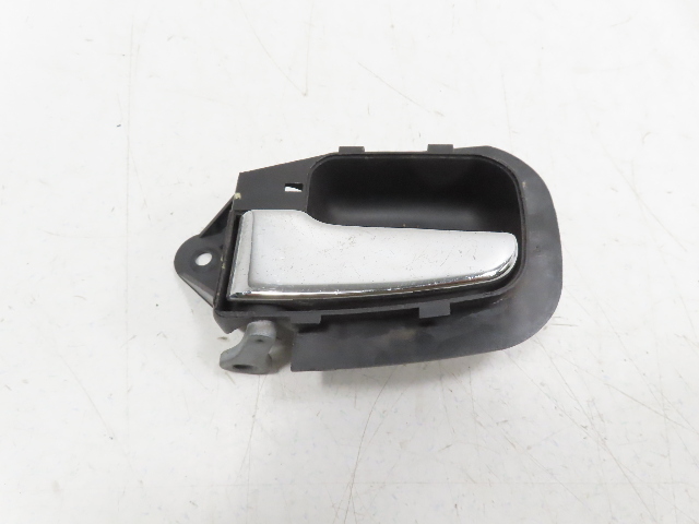 98 BMW Z3 E36 1.9L #1337 Door Handle, Interior Left 51221960829