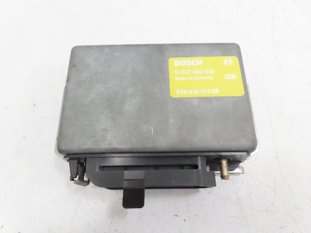 85 Porsche 928 S #1338 Module Ignition Control Computer ECU DME 92861812405