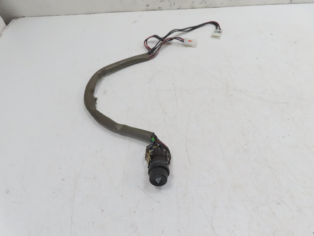 85 Porsche 928 S #1338 Switch, Speaker Volume Sound Fade Balancer