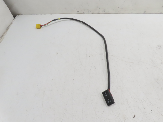 85 Porsche 928 S #1338 Switch, Sunroof Moonroof & Plug 92861312000