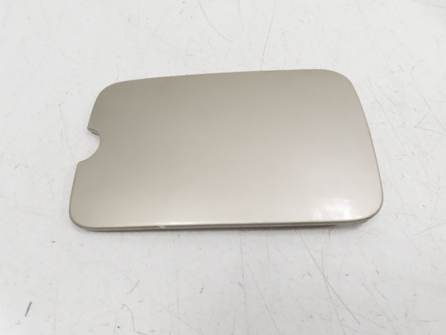 85 Porsche 928 S #1338 Trim, Exterior Fuel Gas Lid Door Cover White Gold
