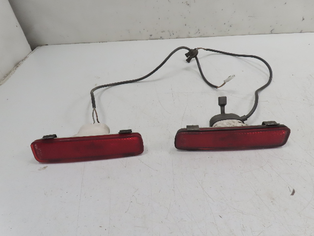 85 Porsche 928 S #1338 Light Lamp Pair, Side Marker, Rear 92863142502, 92863142601