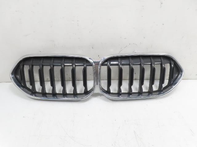 21 BMW F44 228 xi #1339 Grill, Kidney Pair w/ Chrome Surround LH & RH OEM 7476257 7476258