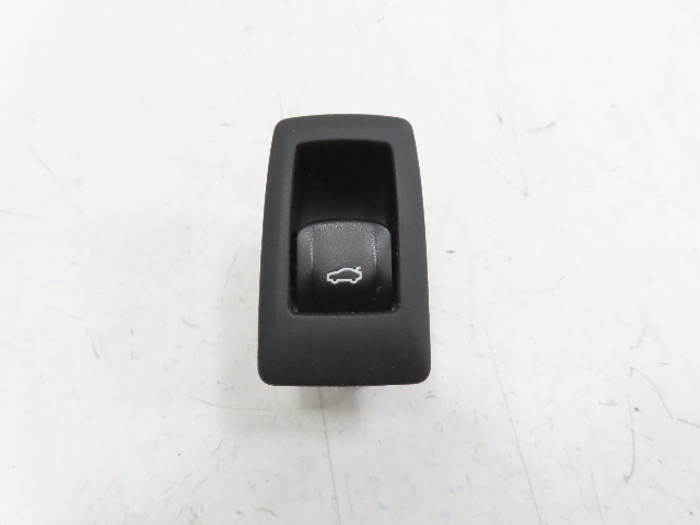 21 BMW F44 228 xi #1339 Switch, Trunk Release Lever Button Interior 9327029