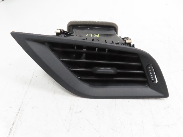 21 BMW F44 228 xi #1339 Trim Vent, Dashboard Right Air Outlet OEM 6823189
