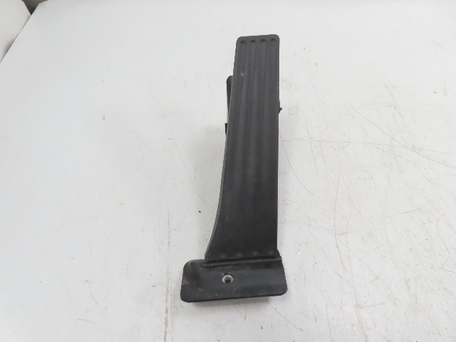 21 BMW F44 228 xi #1339 Pedal, Accelerator Gas Throttle Assembly OEM 35406889818