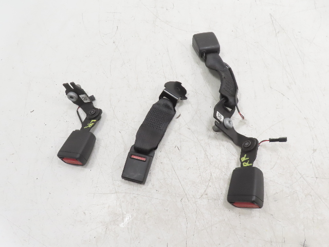 21 BMW F44 228 xi #1339 Seatbelt Buckle Set, Rear Receivers 72117456285