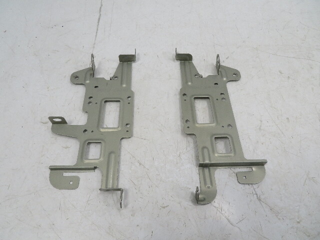 Lexus SC300 SC400 Bracket Pair, Mount Radio Cassette & Climate Control