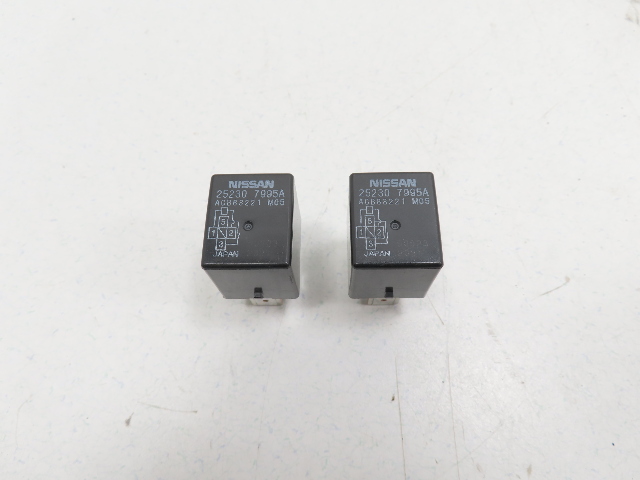 Nissan 370Z Relay Pair, Engine Bay  4 Pin OEM infinity 25230-7995A