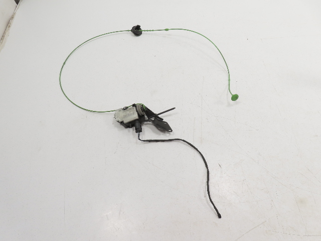 BMW Z4 E89 Actuator, Fuel Gas Door Lock Latch w/ Wiring Plug 67117200675