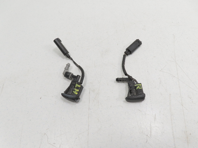 BMW Z4 E89 Nozzle, Windshield Washer, Heated 7056731