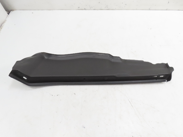 BMW X1 F48 Xdrive 28i Trim Fender Engine Hood Seal Rearward Cover RH 51767329400