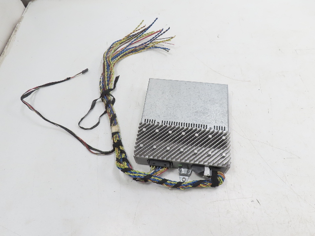 BMW Z3 E36 Amplifier Amp w/ wiring & clip 8400705