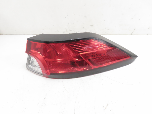 Toyota Corolla Cross Light Lamp, Taillight Outer LED Quarter Right OEM 81550-0A160