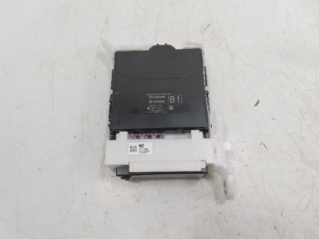 Toyota Corolla Cross Module Multiplex Network Body Control Computer 89221-16030