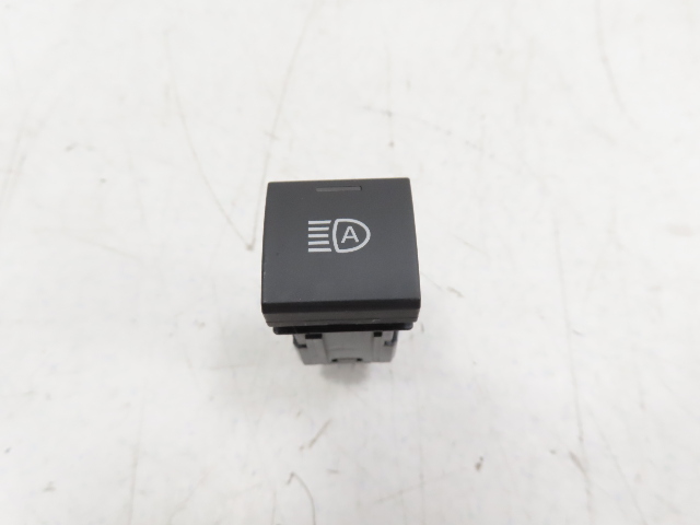 Toyota Corolla Cross Switch, Light Lamp High Beam Headlight Control 84153-02050