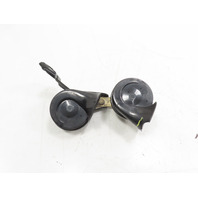 00 Bmw Z3 M #1327 Horn Set W/Mounting Bracket Hella