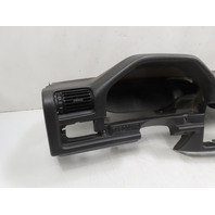 1988 BMW 325i E30 #1336 Dashboard, Trim Instrument Panel Black