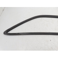 85 Porsche 928 S #1338 Seal, Rear Quarter Window Weatherstrip, Right