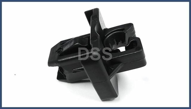 New Genuine Honda Acura Door Handle Rod Holder (4MM) OE
