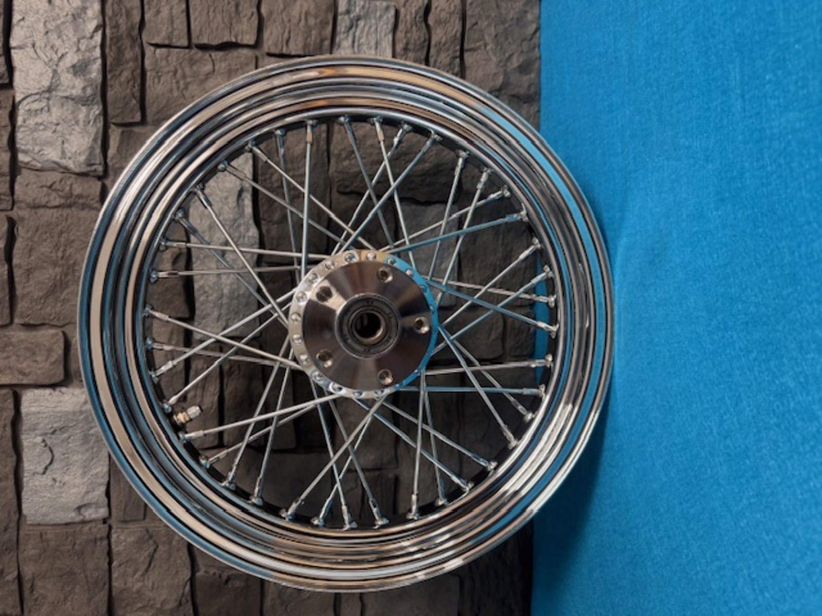 16x3" 40 SPOKE REAR WHEEL FOR HARLEY  DYNA SOFTAIL & SPORTSTER 1984-99