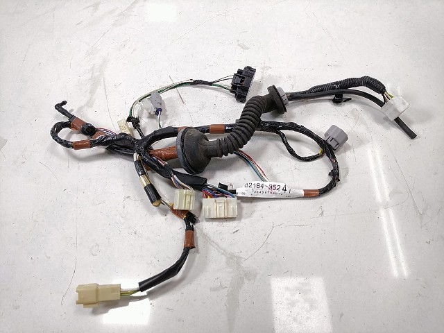 Genuine Toyota 82184-0C073 Door Wire