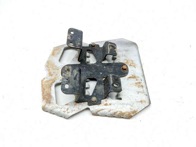 12 Can Am Outlander 800R X-MR Floorboard Foot Rest Mount Bracket