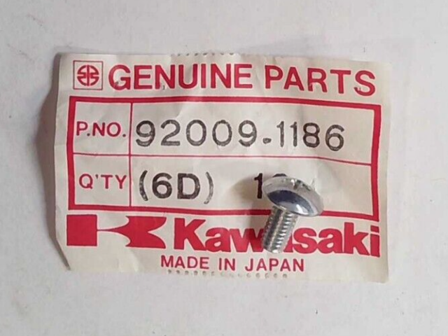 NOS Kawasaki ZX ZX1100 ZX1000 ZX750 1983-87 Seat Cover Screw