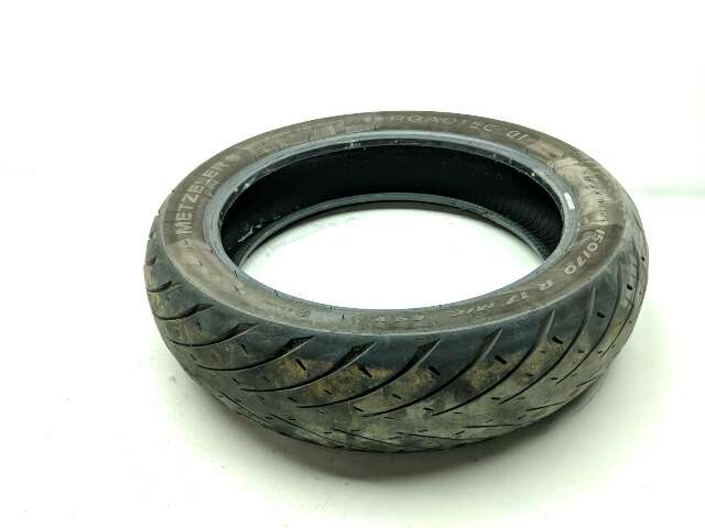 18 Triumph Street Cup Rear Wheel Tire Metzeler Roadtec 150/70-17