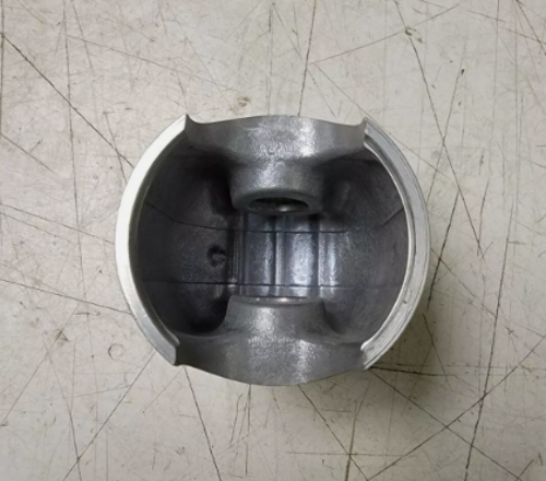 1995-2000 Polaris XLT Triumph 600 Snowmobile New OEM Piston 3085873
