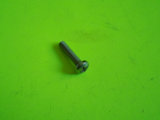 NOS OEM Harley Davidson 6-32 x 5/8