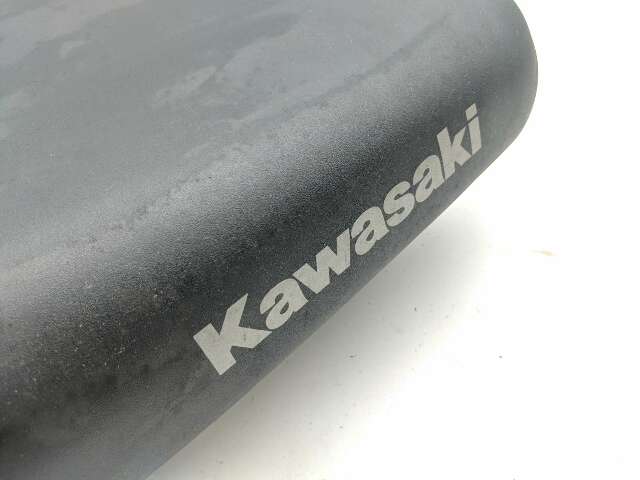 23 Kawasaki  KLR650 Front Driver Seat 53066-0703