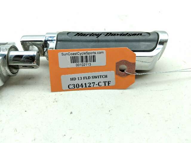 13 Harley FLD Dyna Switchback Highway Front Driver Foot Pegs | eBay