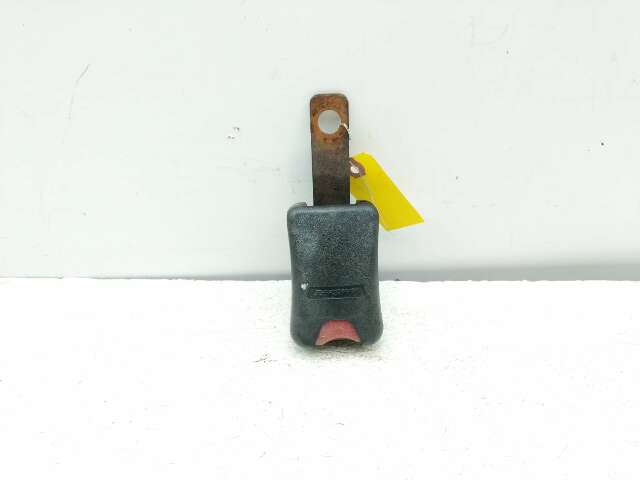 17 Club Car Carryall 1700 Front Left Seat Safety Seatbelt Buckle