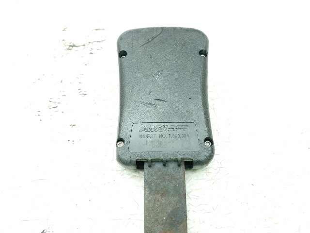 17 Club Car Carryall 1700 Front Left Seat Safety Seatbelt Buckle