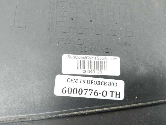 19 CF Moto UForce 800 Rear Left Driver Fender Bed Box Cover Panel 7030-220121