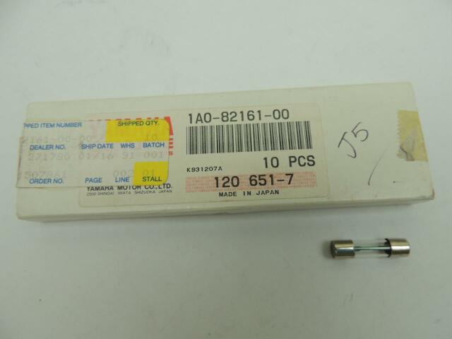 Yamaha Fuse R5 RD400 RZ350 Y653k Qty 2 1A0-82161-00 | eBay
