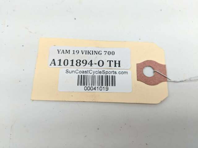 19 Yamaha Viking 700 4 YXM700 Air Cleaner Joint Hose Duct 1XD-E4463