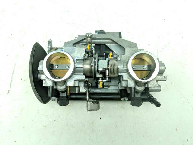 19 Kawasaki EJ800 W800 Cafe Racer Throttle Body Bodies