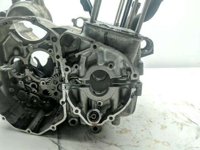 。 02 Suzuki Katana GSX 750 Engine Motor Case Block R736-128376 | eBay