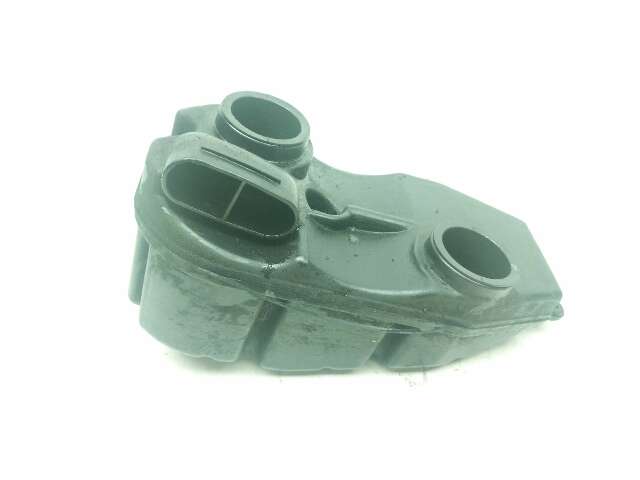02 Yamaha V Star XVS 1100 Air Intake Filter Housing