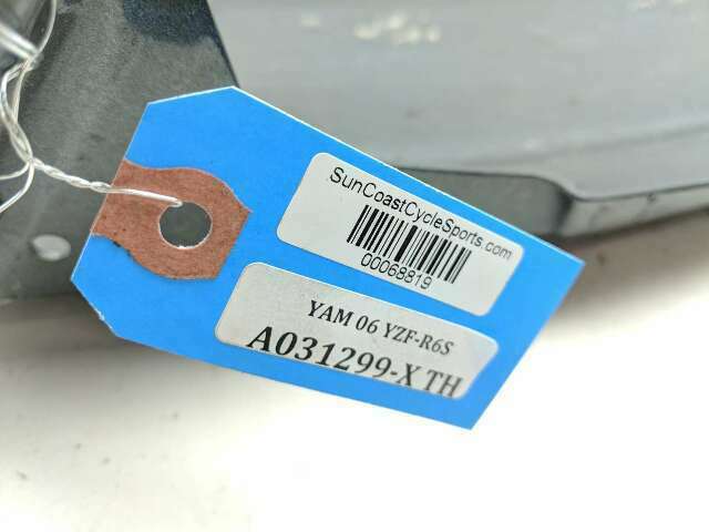 06 Yamaha YZFR6S R6 Rear Tire Hugger Fender