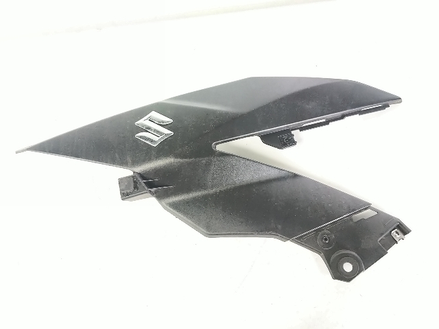 19 Suzuki GSX250R GSX 250 Black Small Left Mid Cover Plastic 47222-20K00