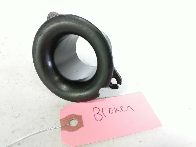 05-08 Kawasaki ZZR 600 Velocity Stacks Damaged